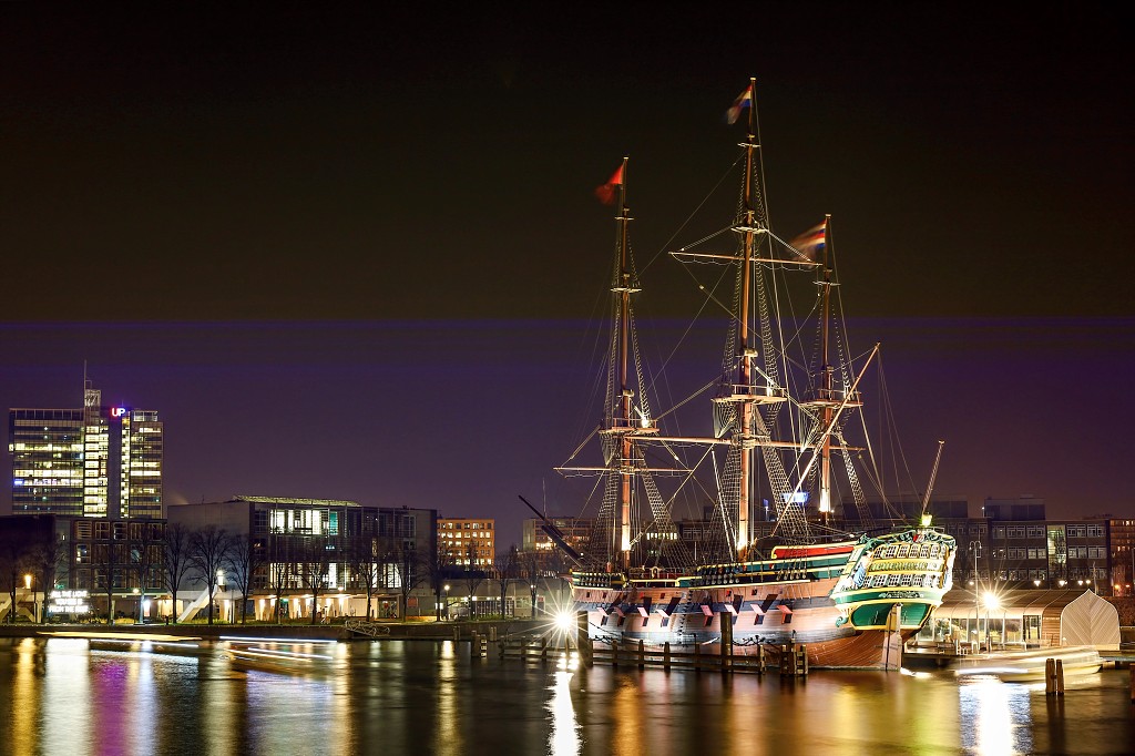 amsterdam hoofdstad nederland amstel ij de dam wallen carre drugs mokum rijksmuseum stedelijk gogh museum anne frank huis artis coffeshop coffeshops